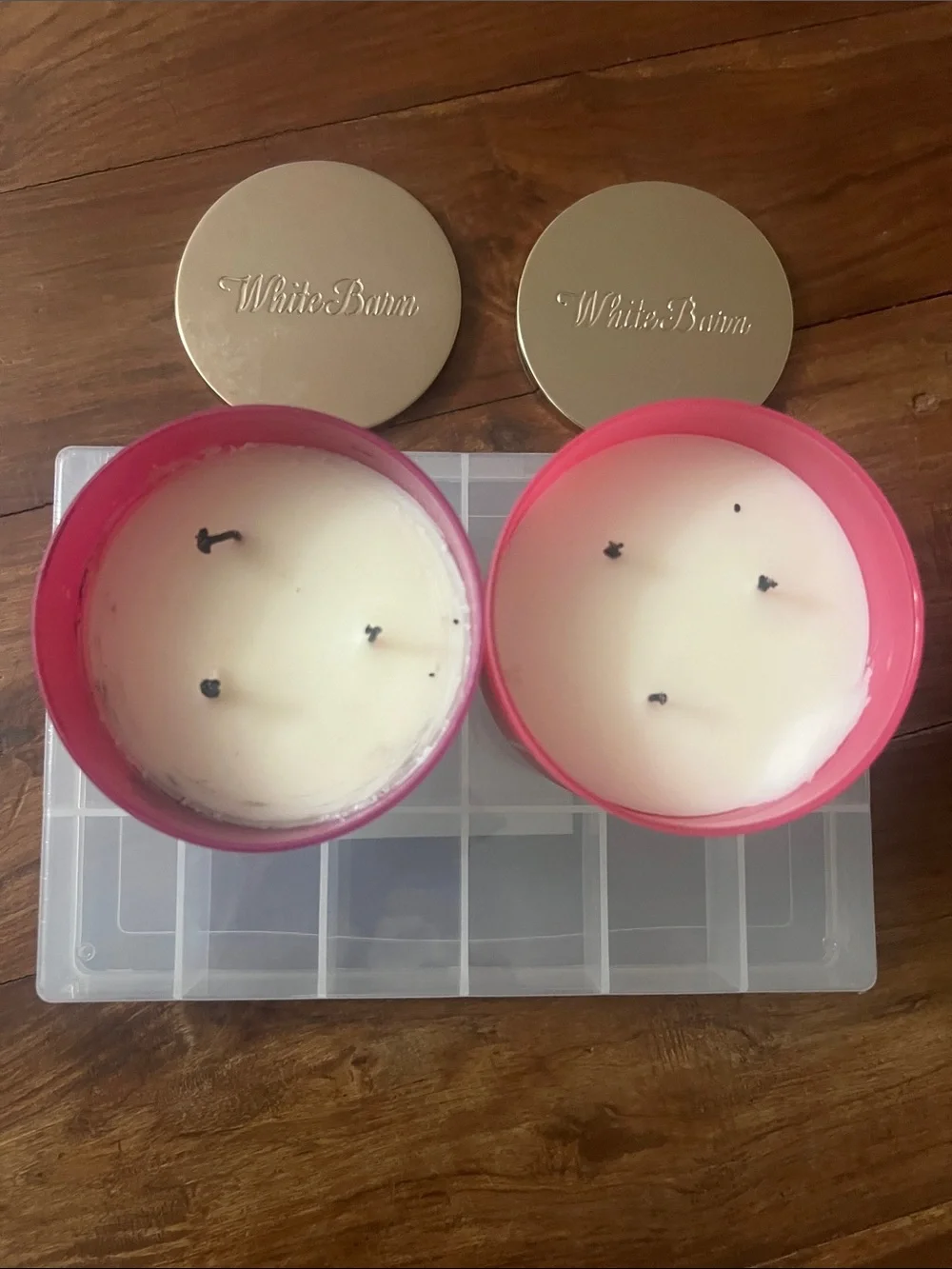 White Barn scented candles 2pack